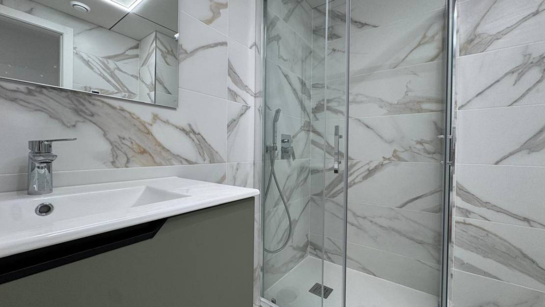 Venta - Apartment - Torrevieja - Torrevieja Centro