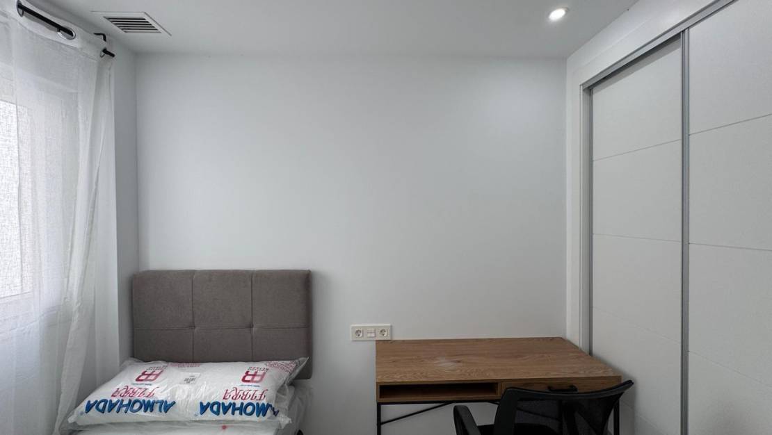 Venta - Apartment - Torrevieja - Torrevieja Centro