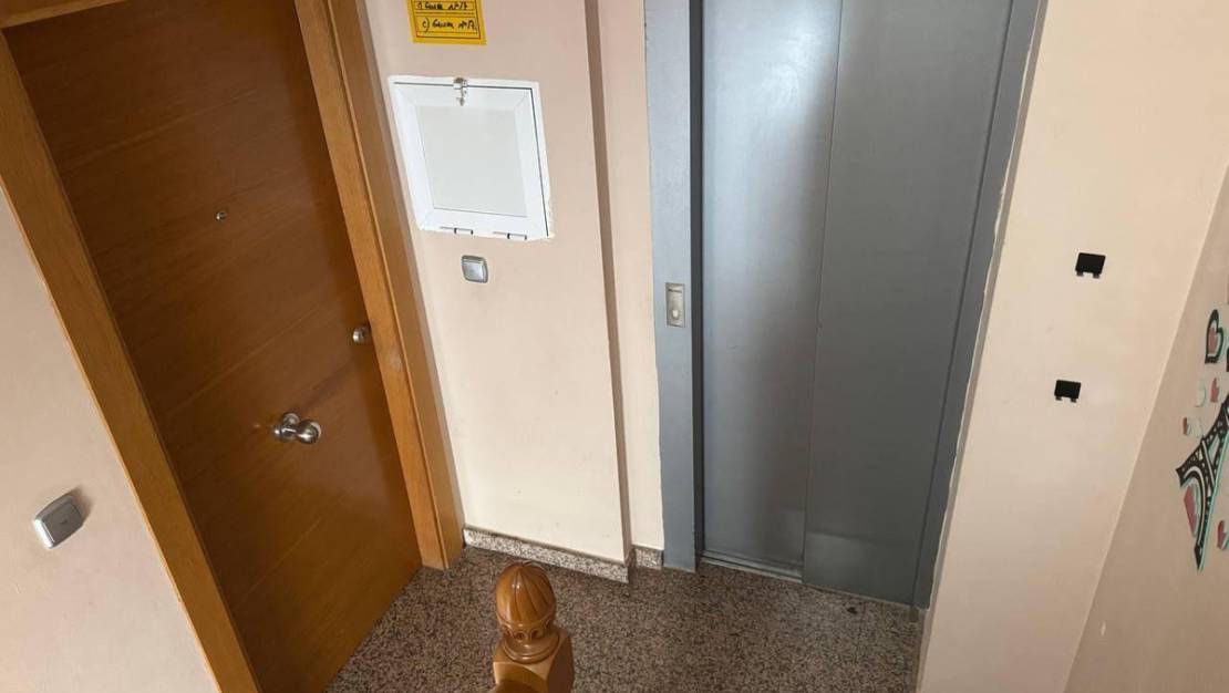 Venta - Apartment - Torrevieja - Torrevieja Centro