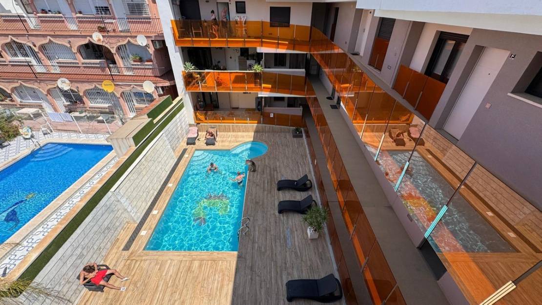 Venta - Apartment - Torrevieja - Torrevieja Centro