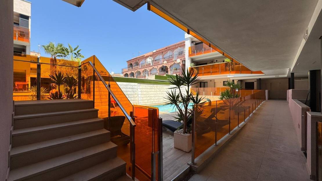 Venta - Apartment - Torrevieja - Torrevieja Centro