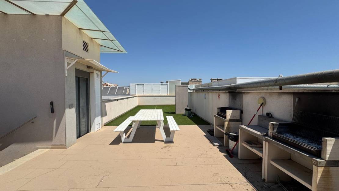 Venta - Apartment - Torrevieja - Torrevieja Centro