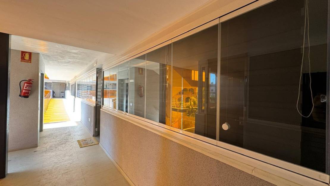 Venta - Apartment - Torrevieja - Torrevieja Centro