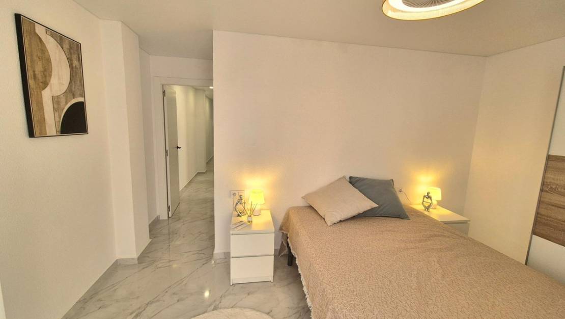 Venta - Apartment - Torrevieja - Torrevieja Centro