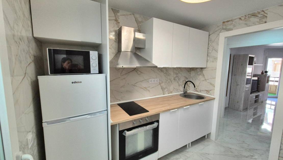 Venta - Apartment - Torrevieja - Torrevieja Centro