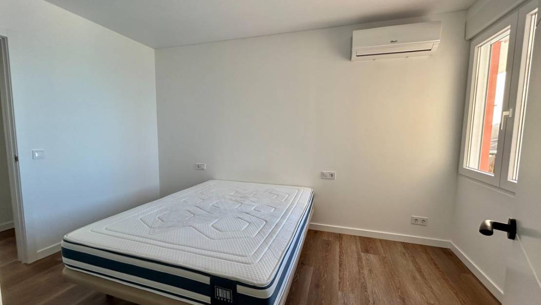Venta - Apartment - Torrevieja - Torrevieja Centro