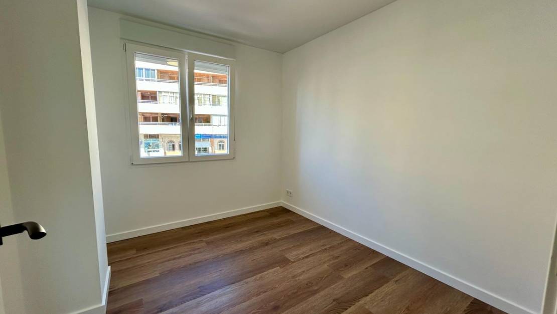 Venta - Apartment - Torrevieja - Torrevieja Centro