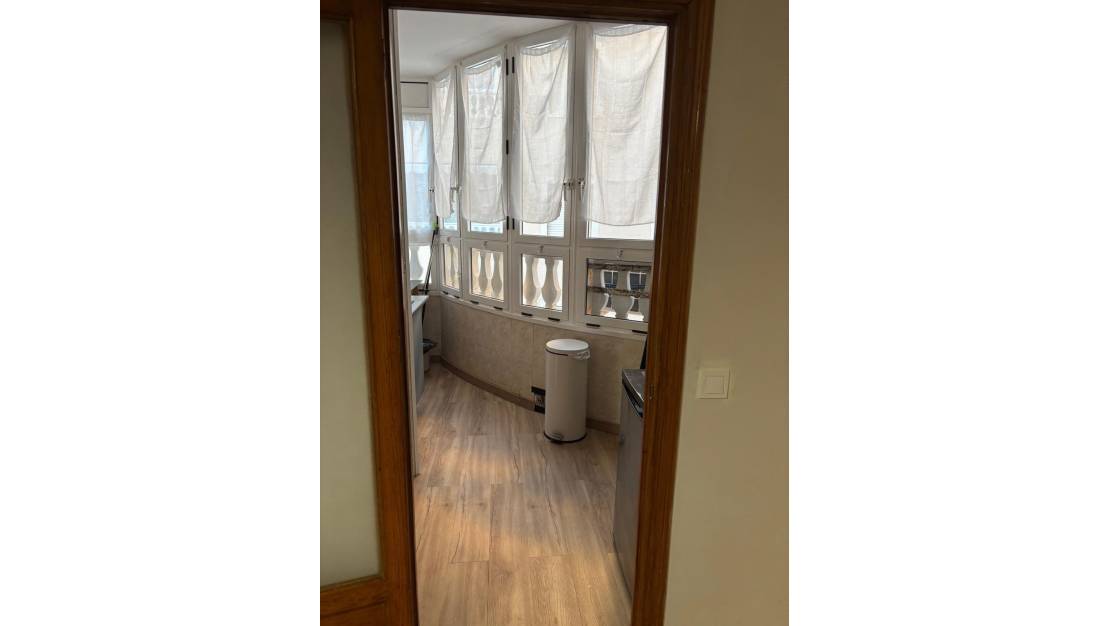 Venta - Apartment - Torrevieja - Torrevieja Centro