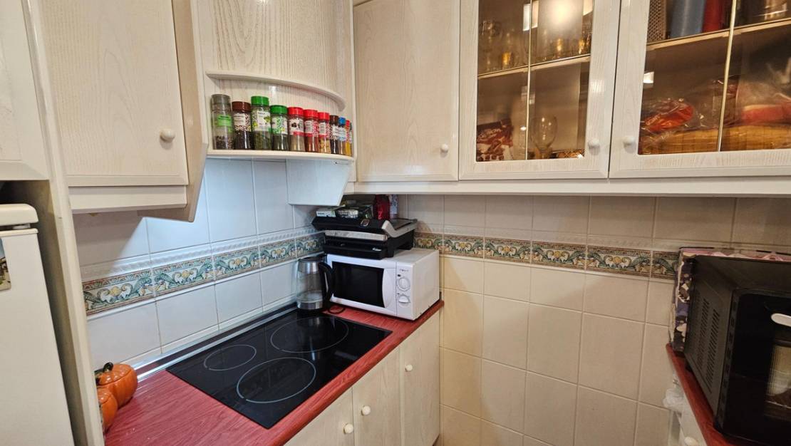 Venta - Apartment - Torrevieja - Torrevieja Centro