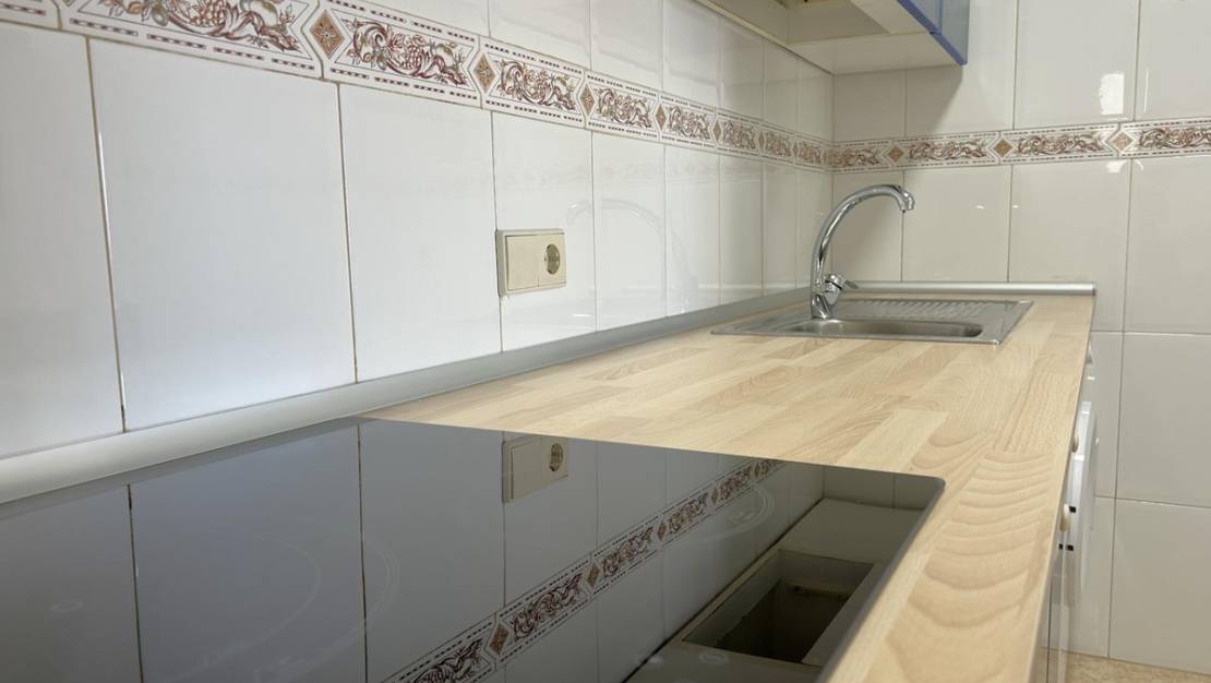 Venta - Apartment - Torrevieja - Torrevieja Centro