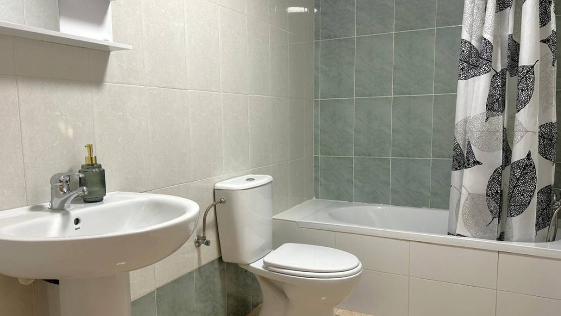 Venta - Apartment - Torrevieja - Torrevieja Centro