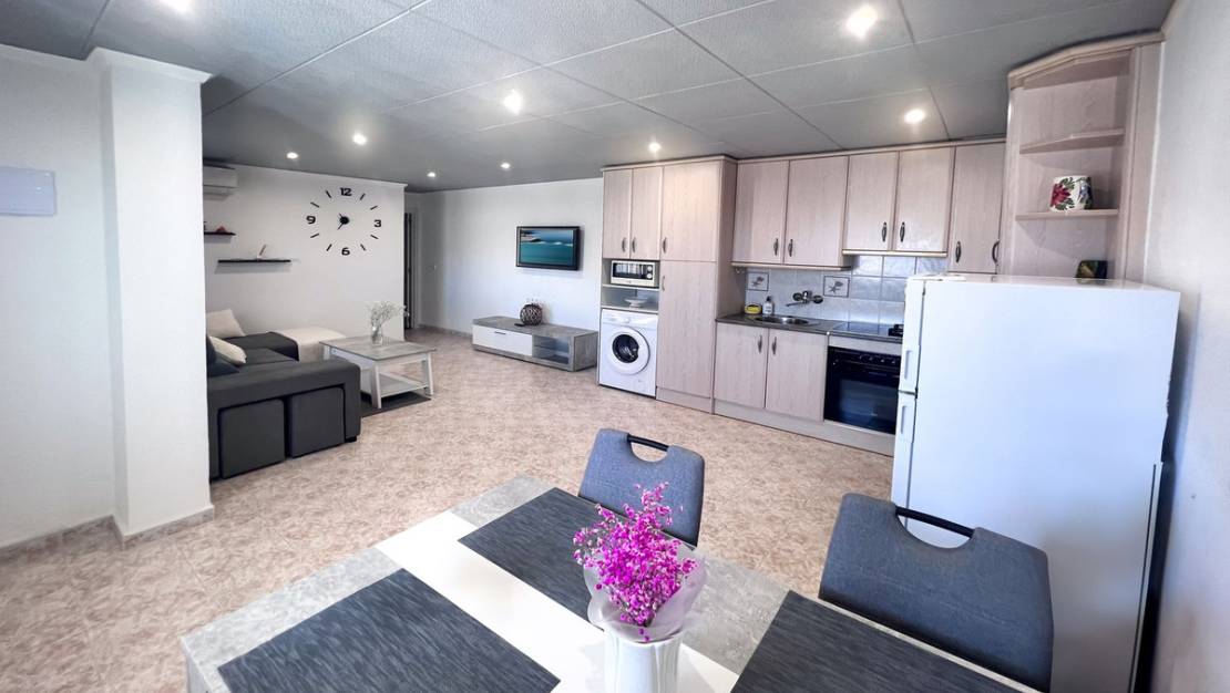 Venta - Apartment - Torrevieja - Torrevieja Centro