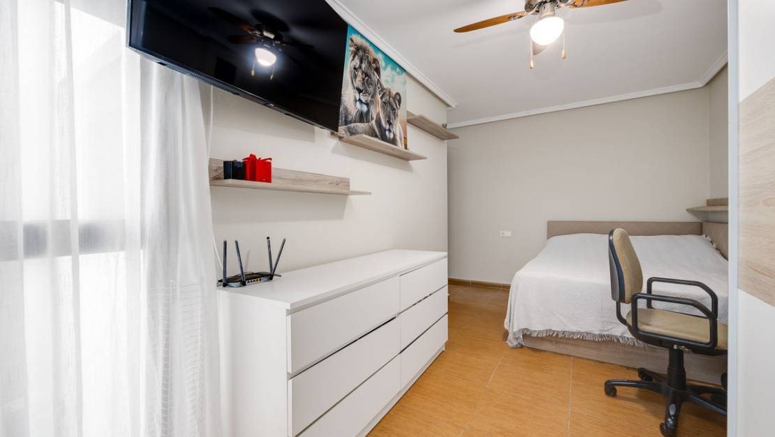 Venta - Apartment - Torrevieja - Torrevieja Centro