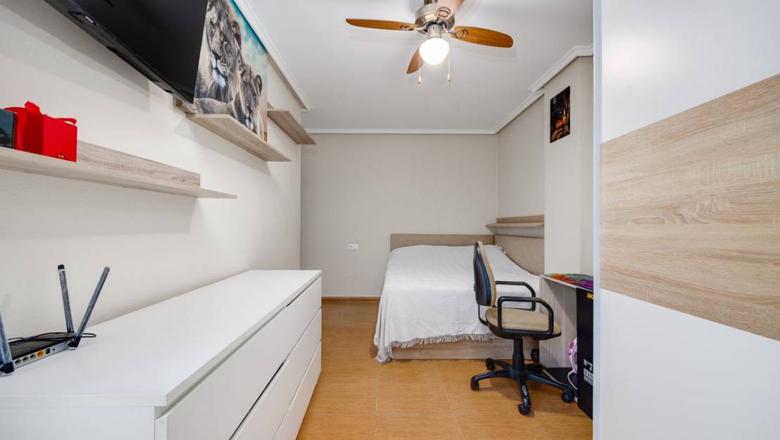 Venta - Apartment - Torrevieja - Torrevieja Centro