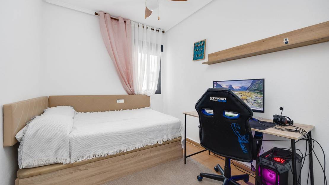 Venta - Apartment - Torrevieja - Torrevieja Centro