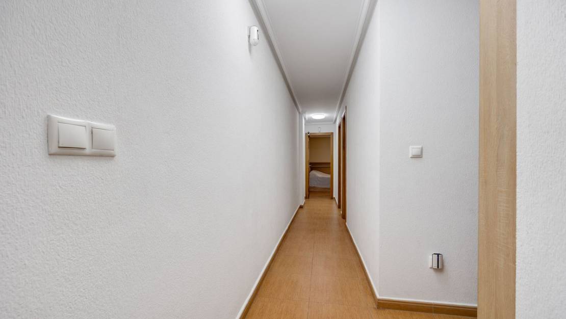 Venta - Apartment - Torrevieja - Torrevieja Centro