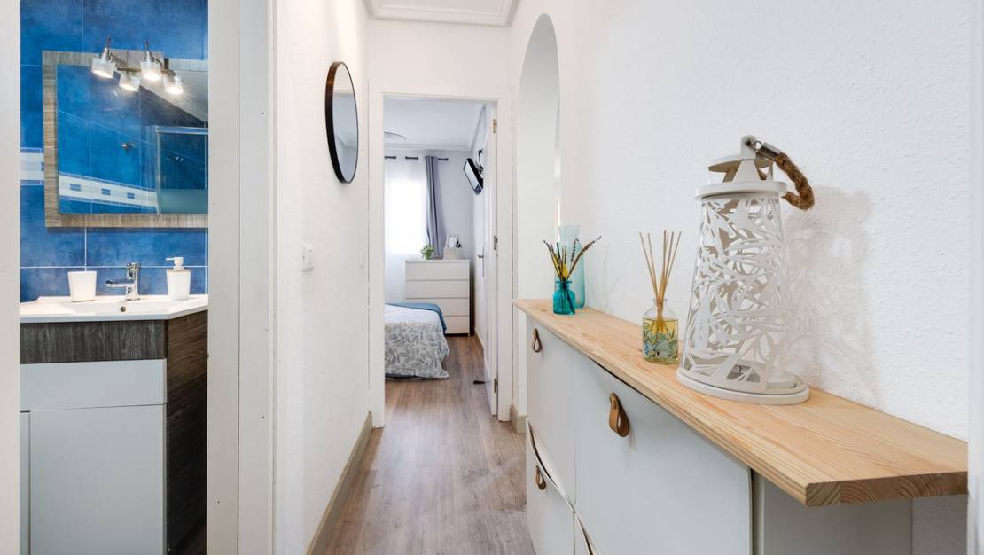 Venta - Apartment - Torrevieja - Torrevieja Centro