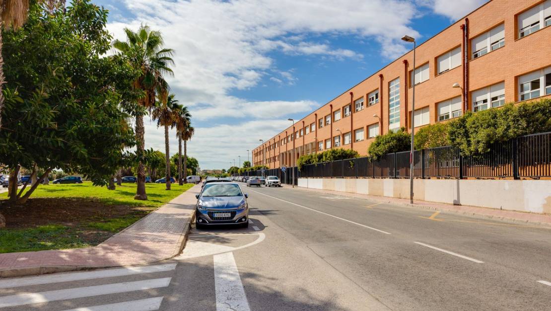Venta - Apartment - Torrevieja - Torrevieja Centro