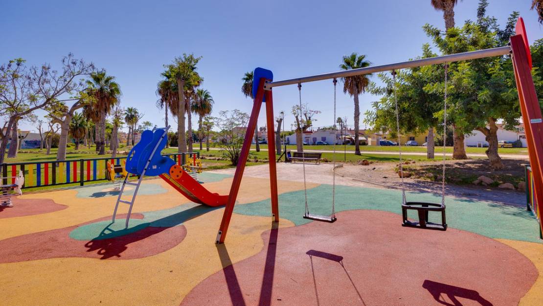 Venta - Apartment - Torrevieja - Torrevieja Centro