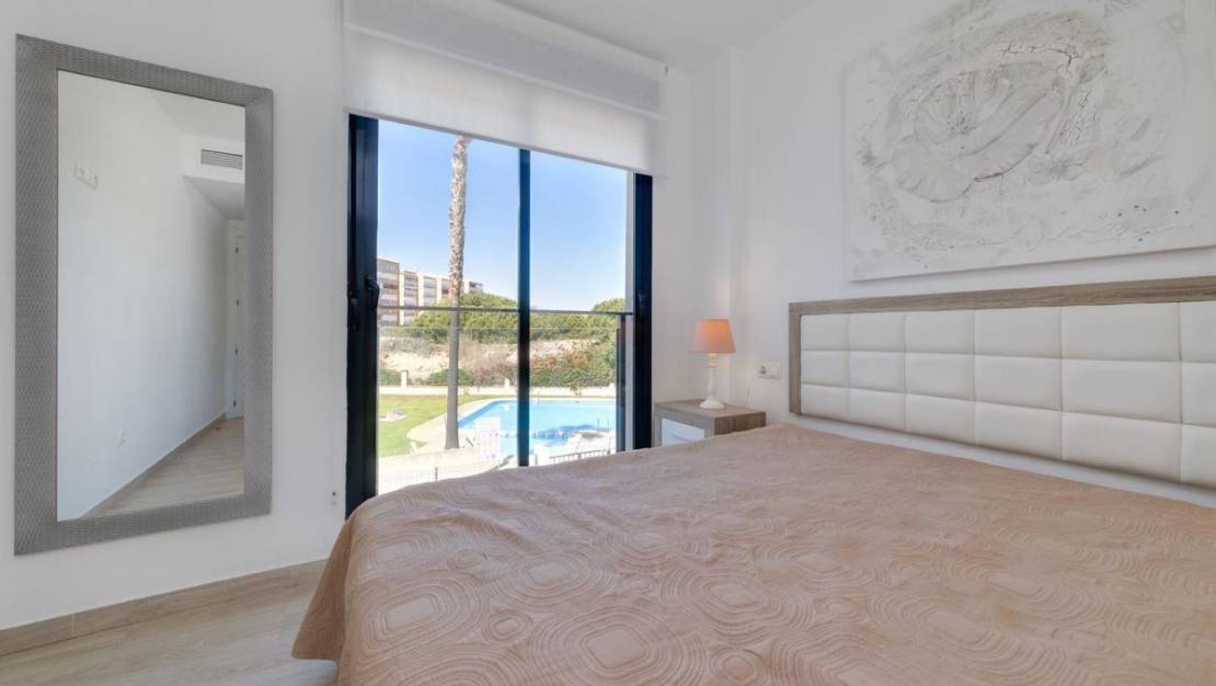 Venta - Apartment - Torrevieja - Torrevieja Centro