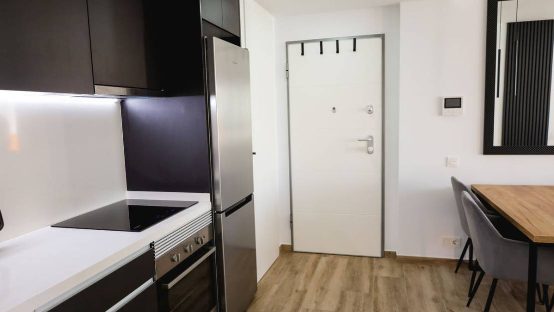 Venta - Apartment - Torrevieja - Torrevieja Centro