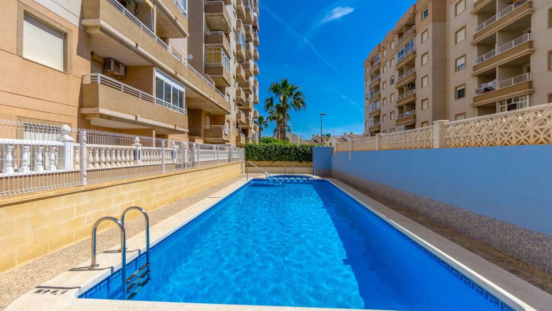 Venta - Apartment - Torrevieja - Torrevieja Centro