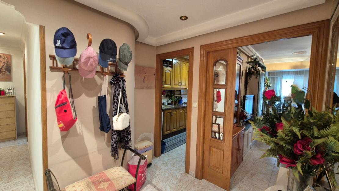 Venta - Apartment - Torrevieja - Torrevieja Centro