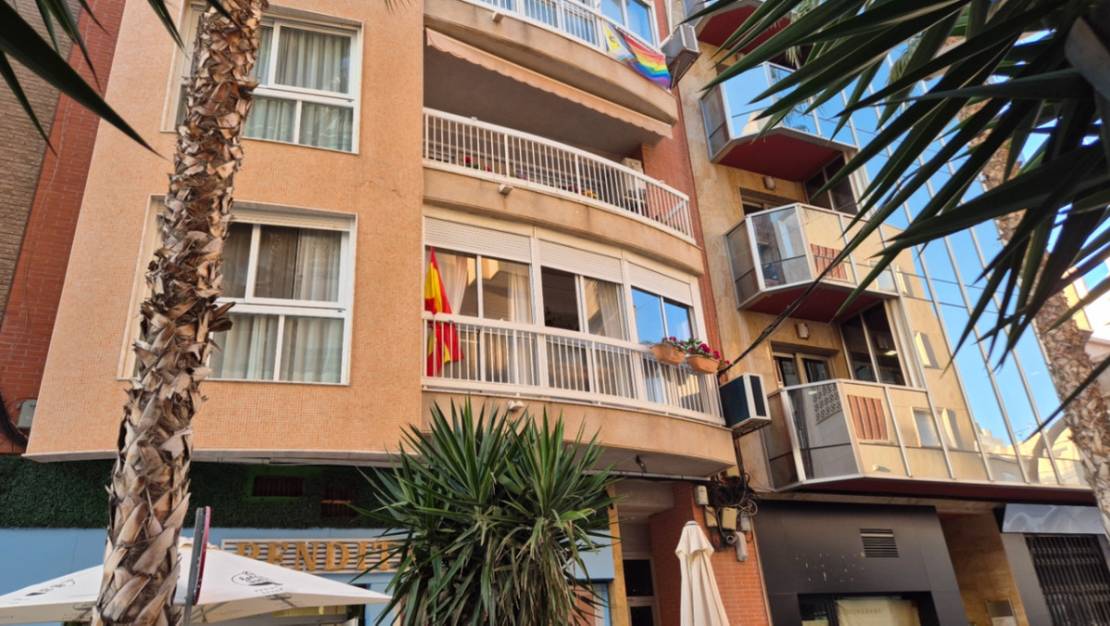 Venta - Apartment - Torrevieja - Torrevieja Centro