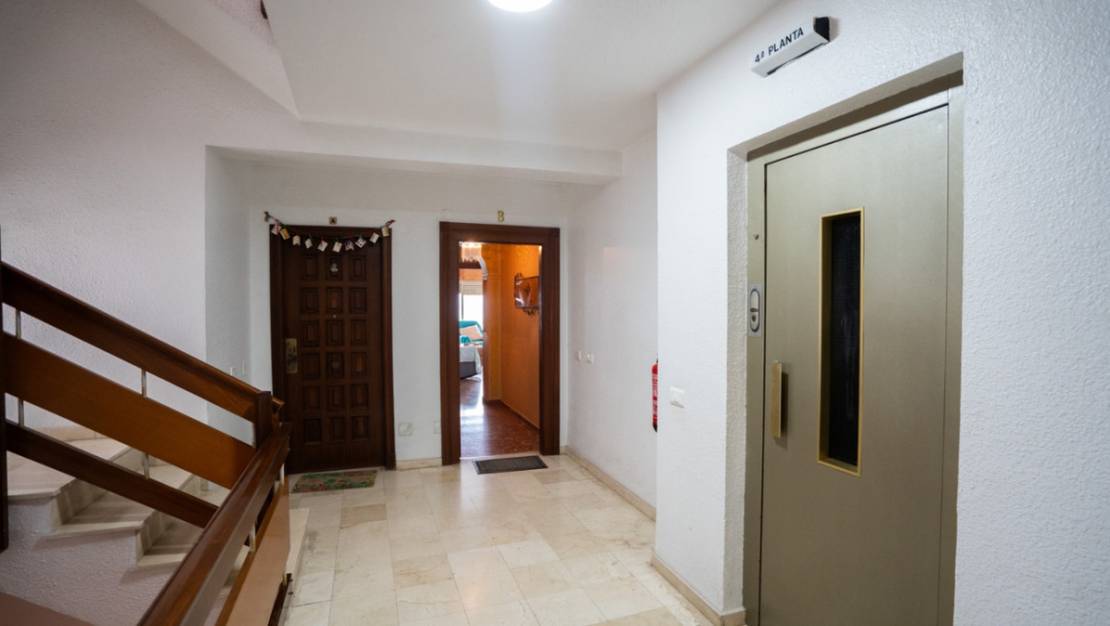 Venta - Apartment - Torrevieja - Torrevieja Centro