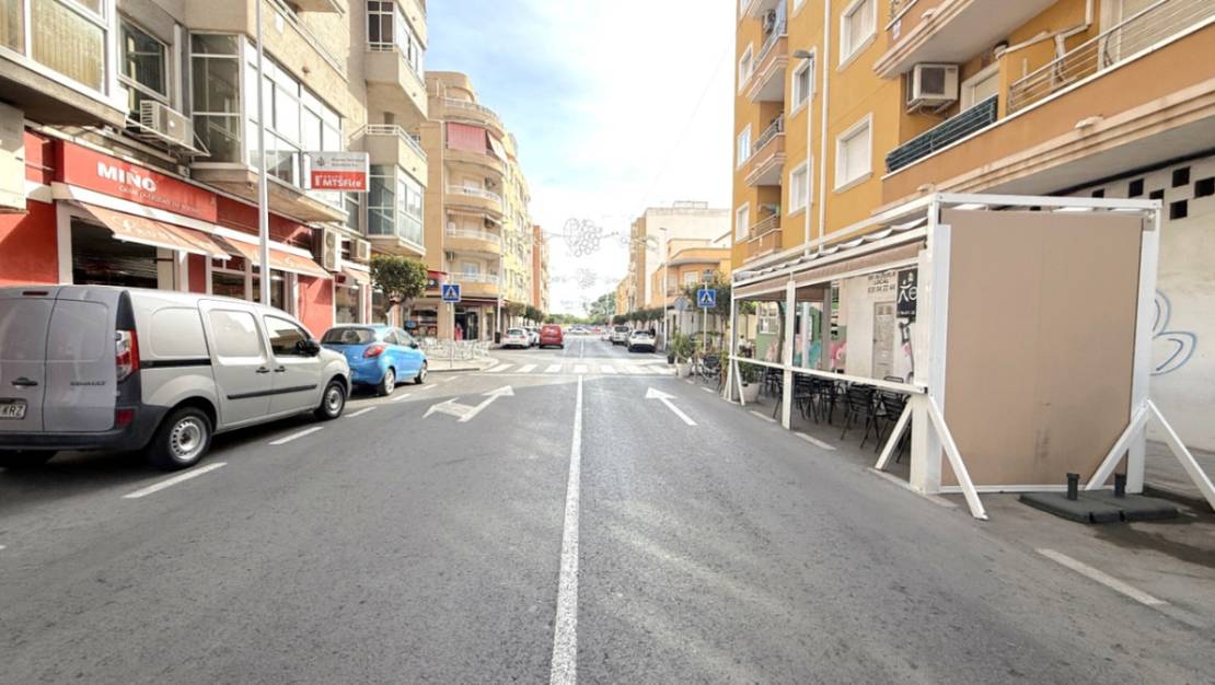 Venta - Apartment - Torrevieja - Torrevieja Centro