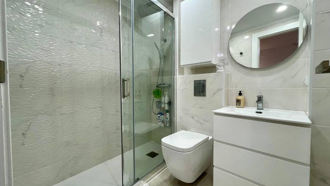 Venta - Apartment - Torrevieja - Torrevieja Centro