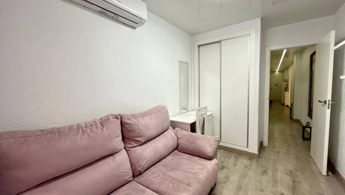 Venta - Apartment - Torrevieja - Torrevieja Centro