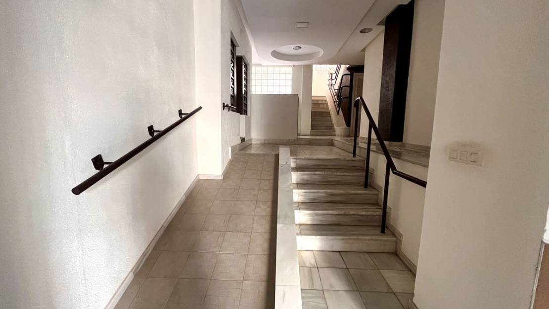 Venta - Apartment - Torrevieja - Torrevieja Centro