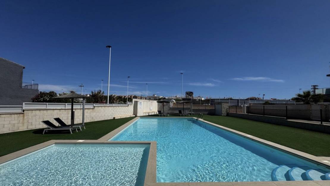 Venta - Apartment - Torrevieja - Torrevieja Centro