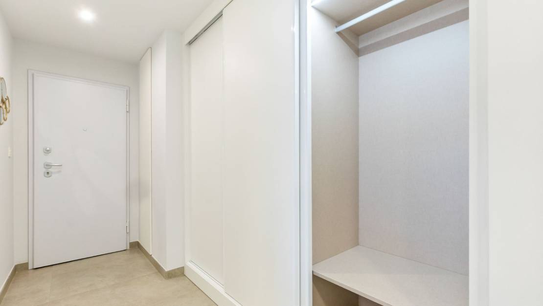 Venta - Apartment - Torrevieja - Torrevieja Centro