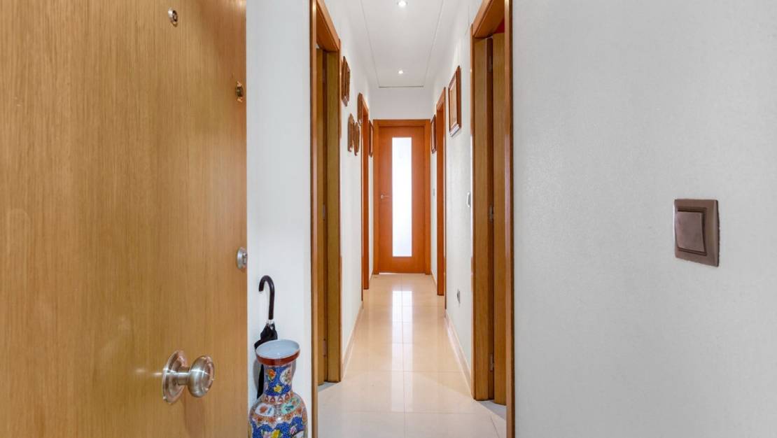 Venta - Apartment - Torrevieja - Torrevieja Centro