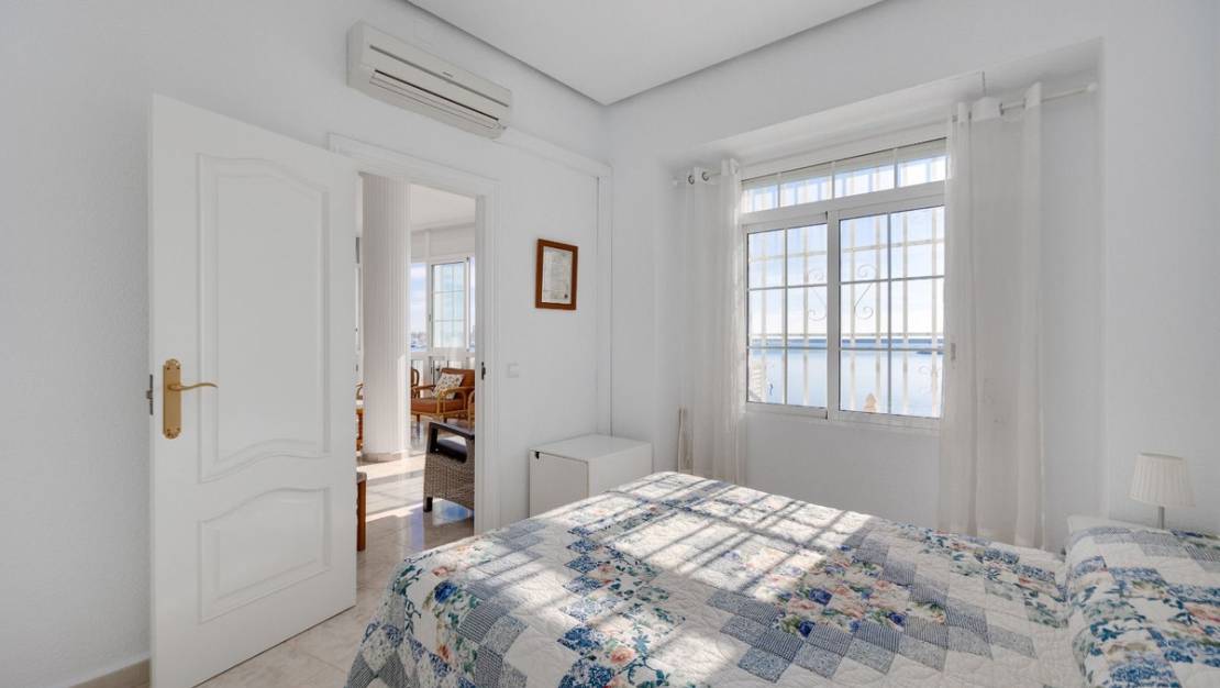 Venta - Apartment - Torrevieja - Torrevieja Centro