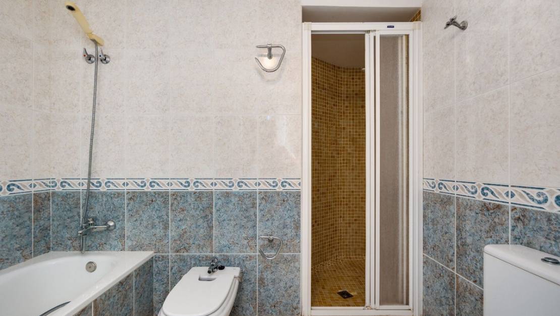 Venta - Apartment - Torrevieja - Torrevieja Centro