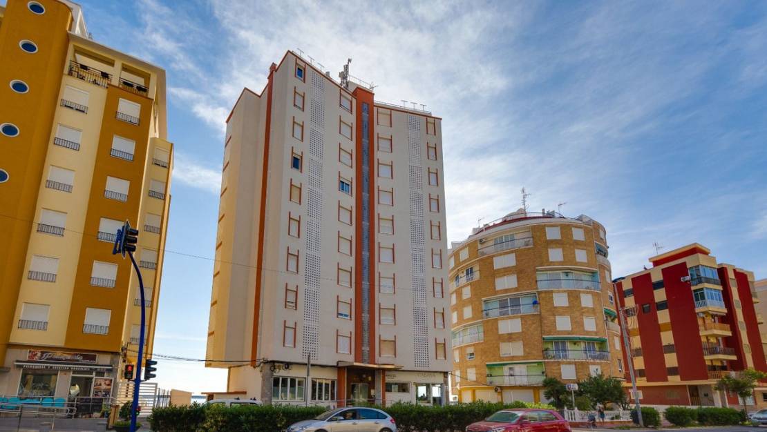 Venta - Apartment - Torrevieja - Torrevieja Centro