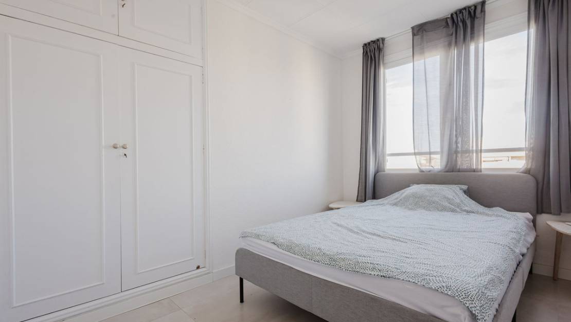 Venta - Apartment - Torrevieja - Torrevieja Centro