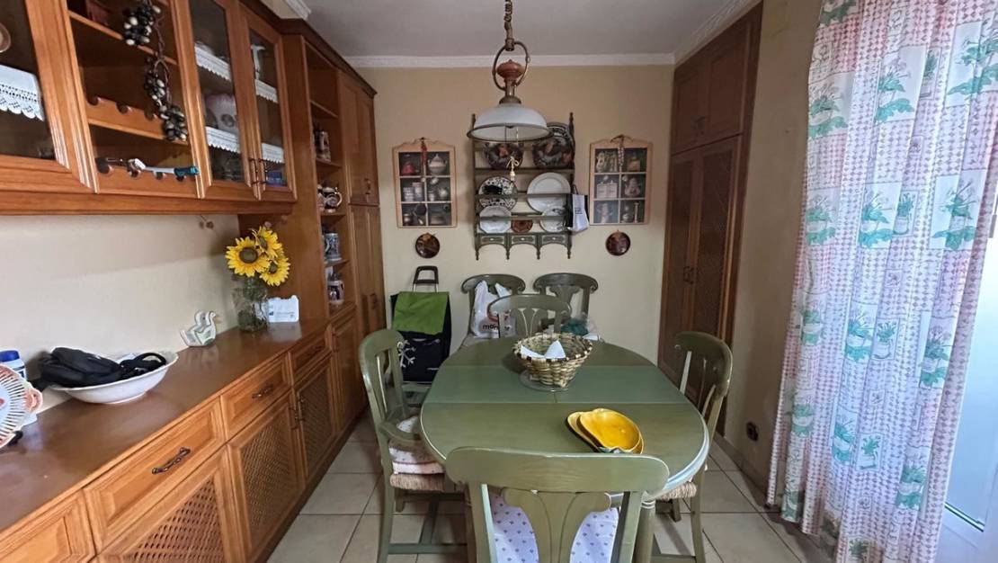 Venta - Apartment - Torrevieja - Torrevieja Centro