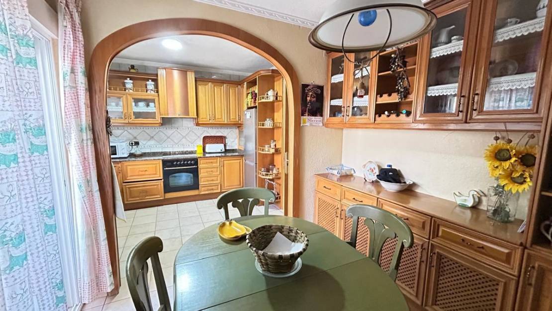 Venta - Apartment - Torrevieja - Torrevieja Centro