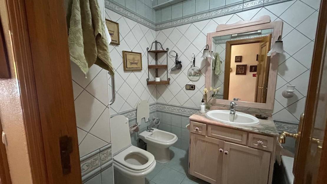 Venta - Apartment - Torrevieja - Torrevieja Centro