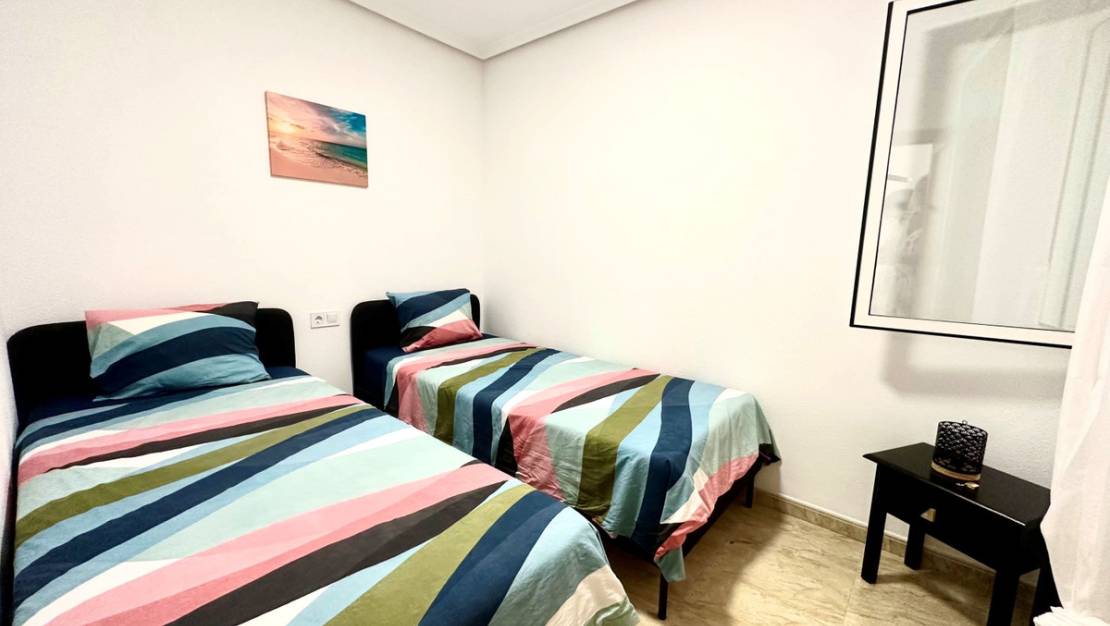 Venta - Apartment - Torrevieja - Torrevieja Centro