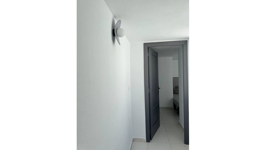 Venta - Apartment - Torrevieja - Torrevieja Centro