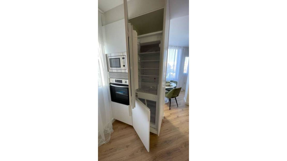 Venta - Apartment - Torrevieja - Torrevieja Centro