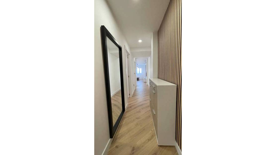 Venta - Apartment - Torrevieja - Torrevieja Centro