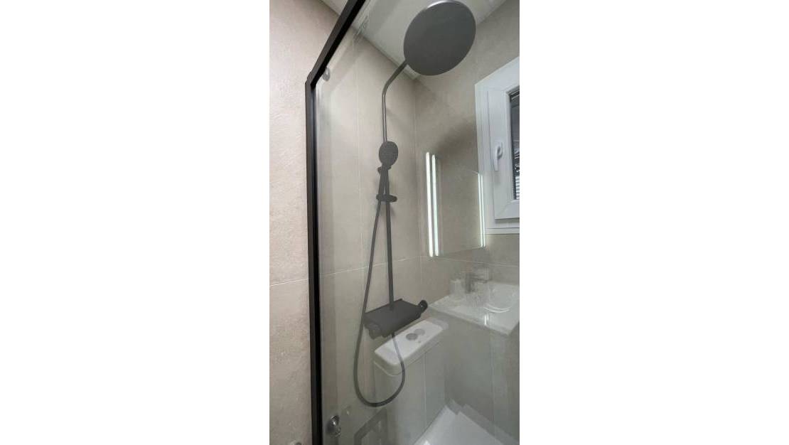 Venta - Apartment - Torrevieja - Torrevieja Centro