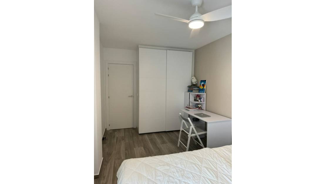 Venta - Apartment - Torrevieja - Torrevieja Centro