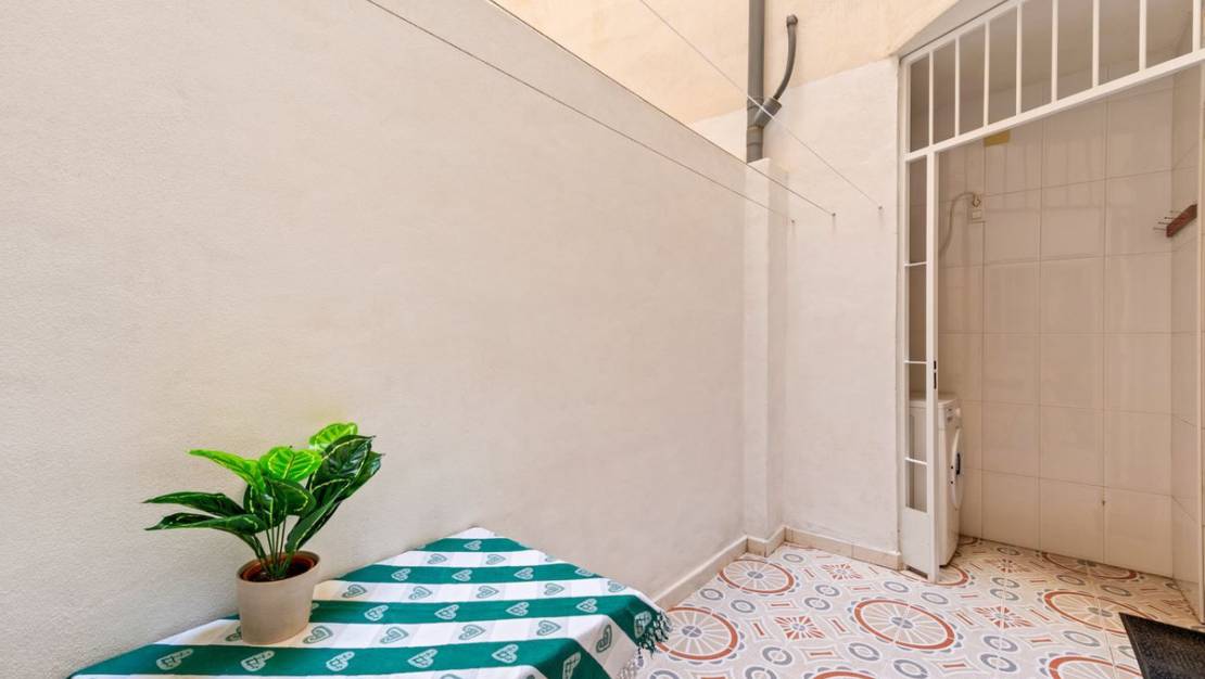 Venta - Apartment - Torrevieja - Torrevieja Centro